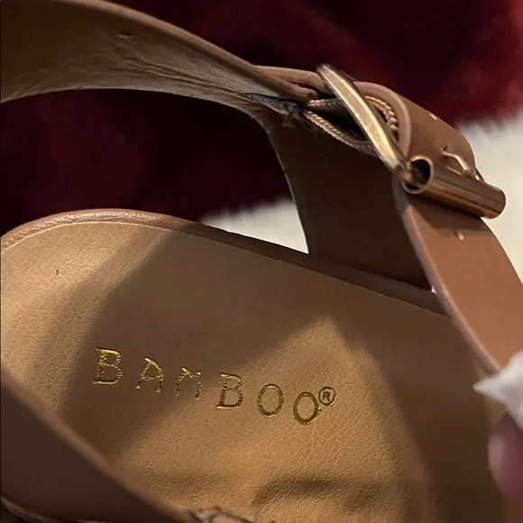 NWT Bamboo Buckle Strap Wedge Sandals Brown - Picture 2 of 13